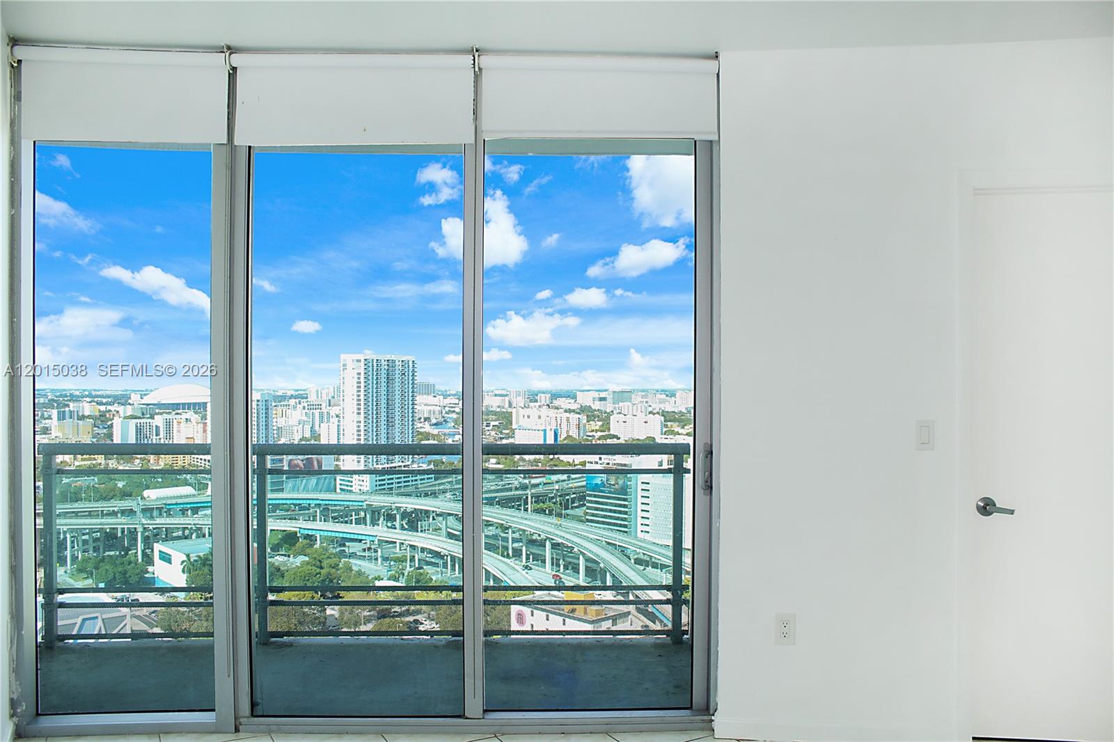 WIND CONDO - Residential Lease
