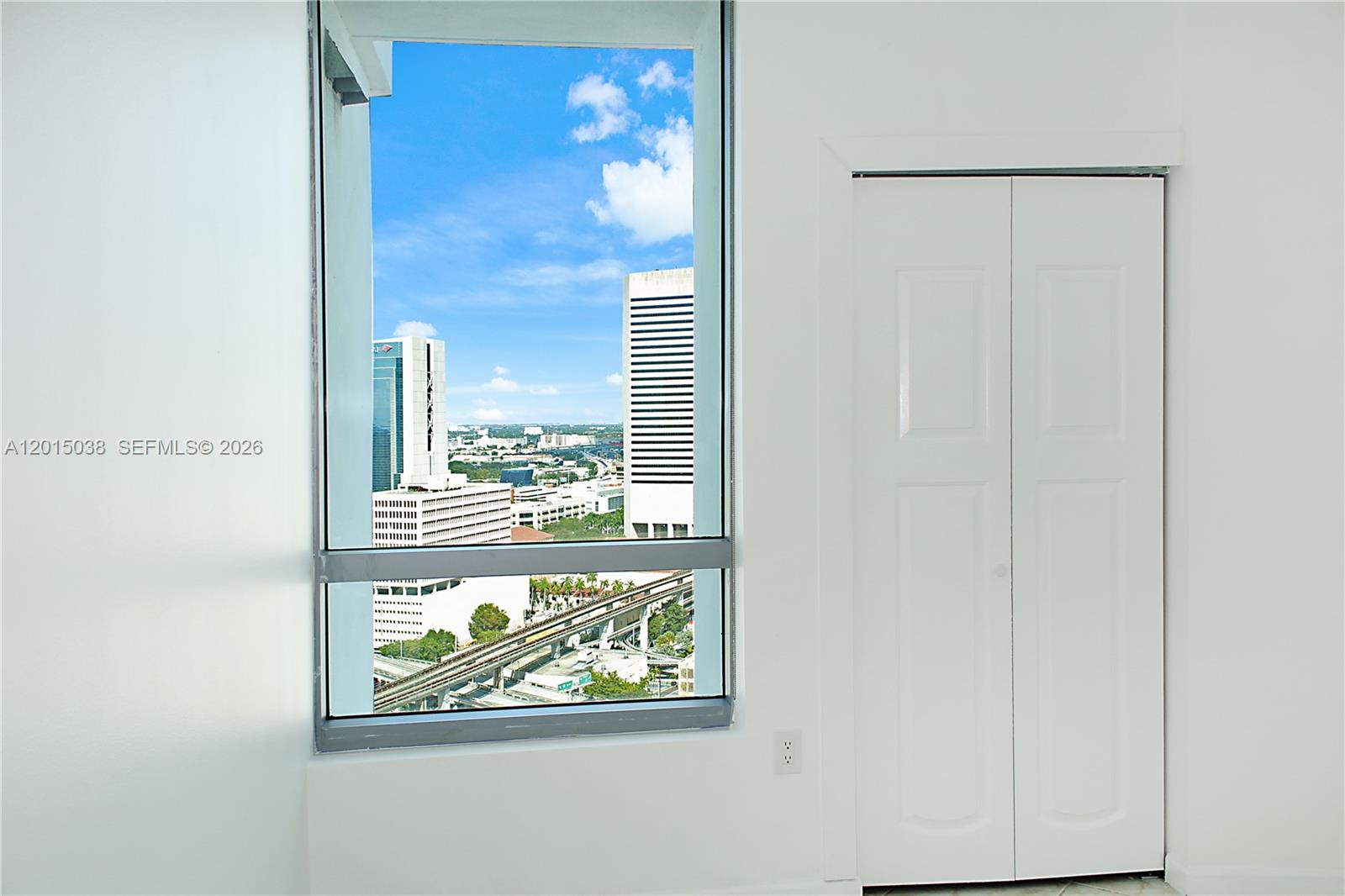 WIND CONDO - Residential Lease