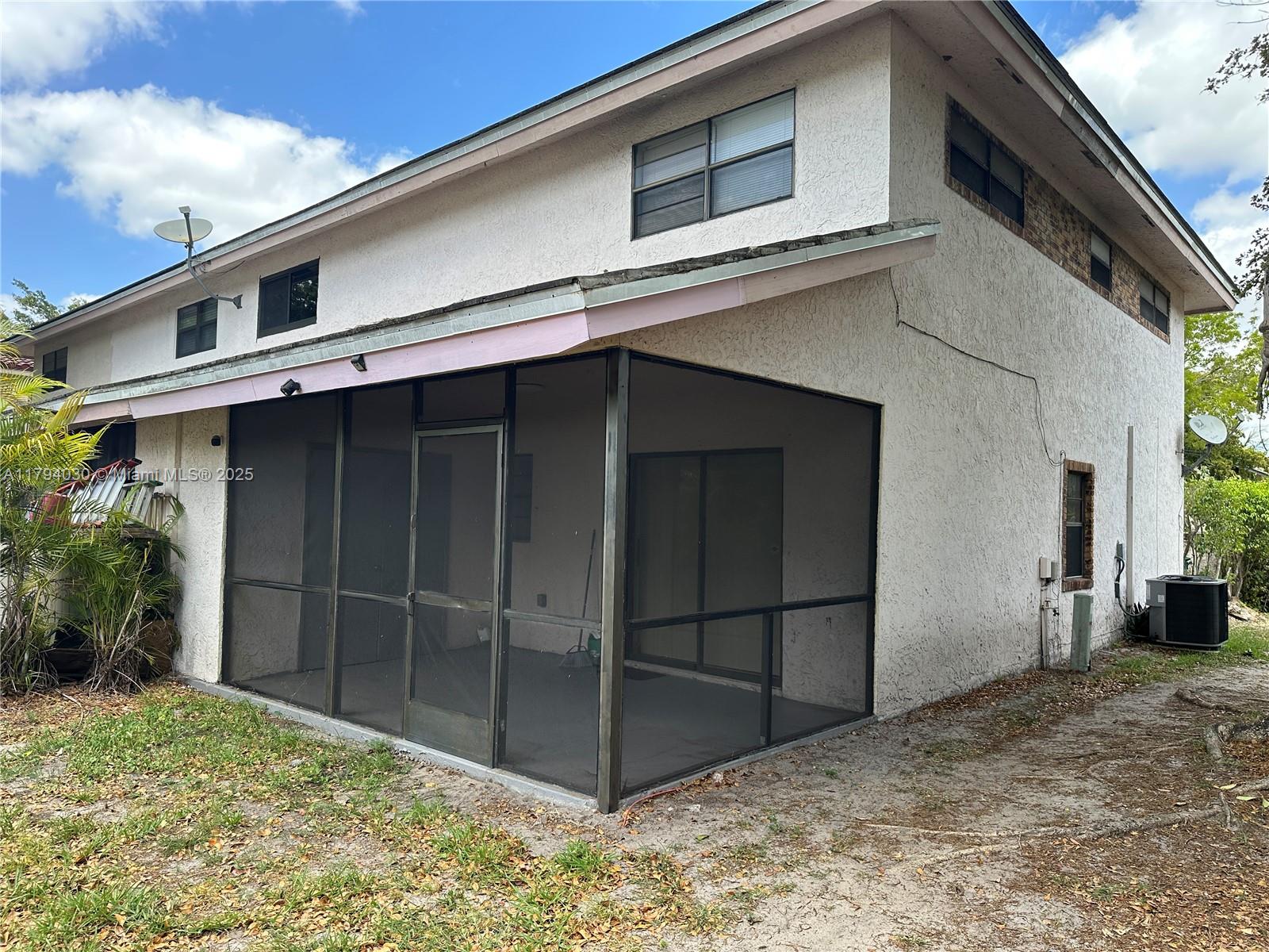 3530 NW 116th Ter 3530