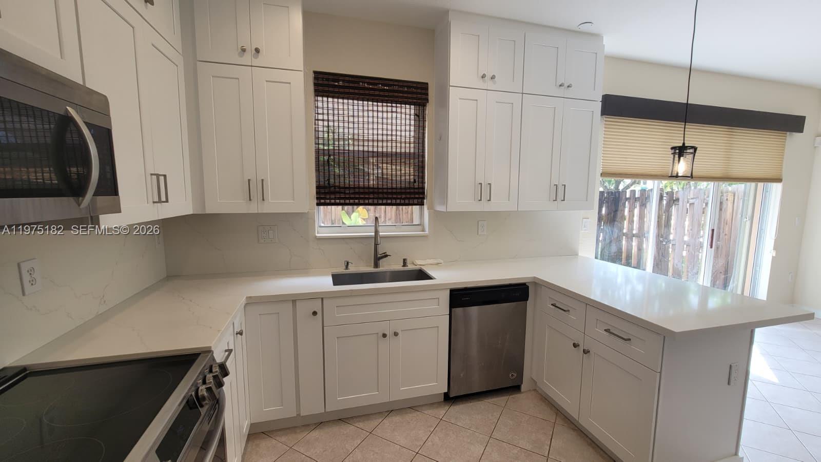 COURTS AT TUSCANY - Residential