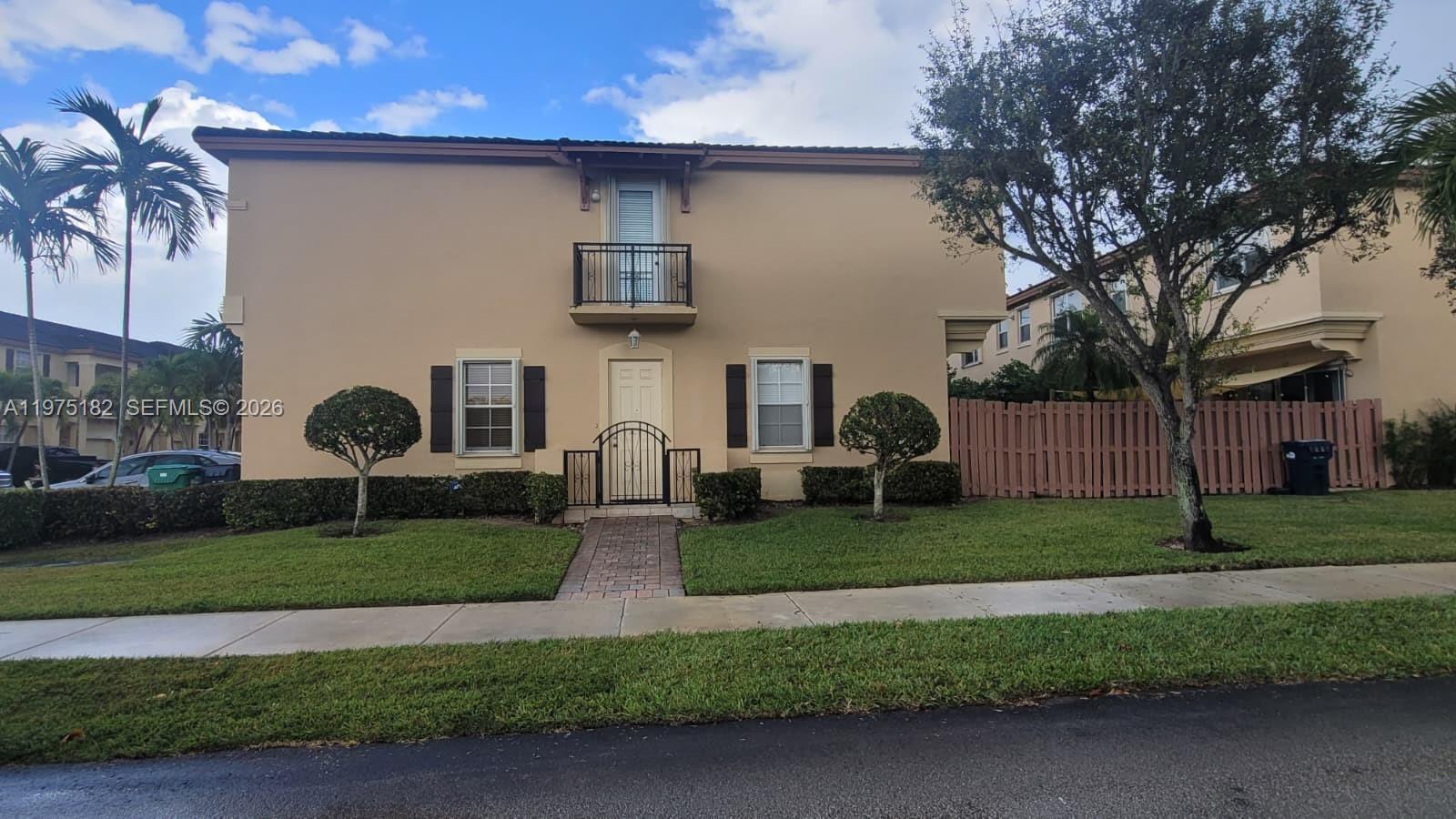 COURTS AT TUSCANY - Residential