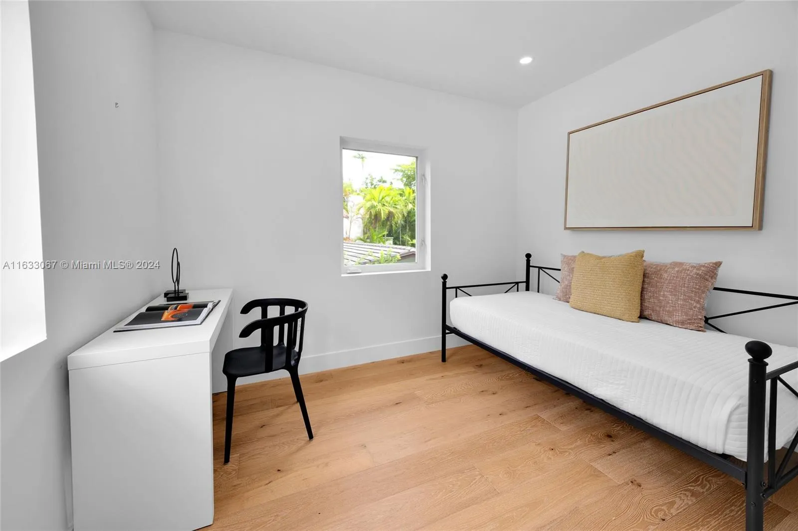 Coral Gables, Florida 33134, United States, 4 Bedrooms Bedrooms, ,4 BathroomsBathrooms,Residential,Pending,50187