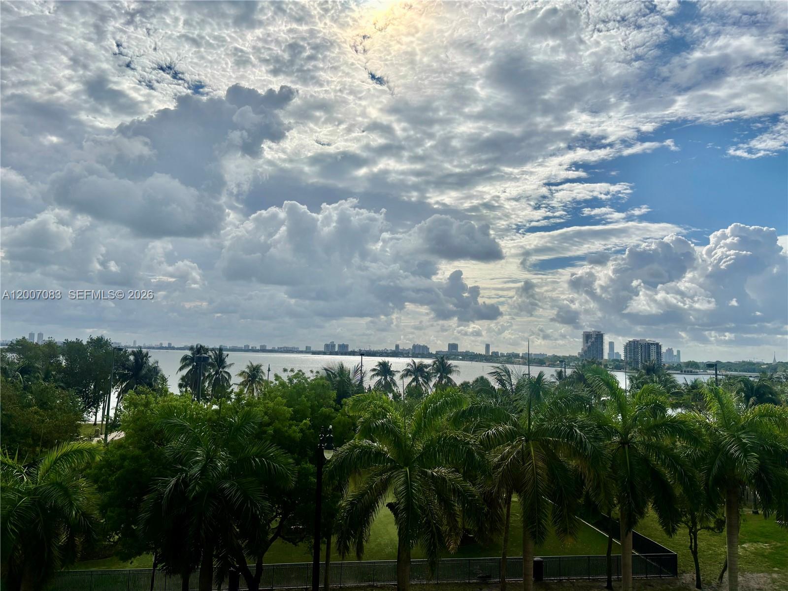 1800 CLUB CONDO - Residential