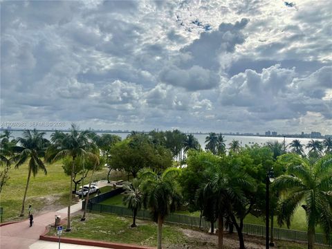 Tiny photo for 1800 N Bayshore Dr #303, Miami, FL 33132 (MLS # A12007083)