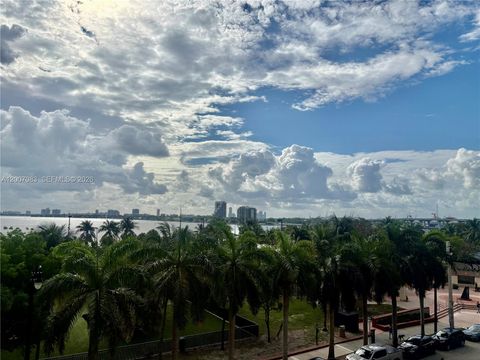 Tiny photo for 1800 N Bayshore Dr #303, Miami, FL 33132 (MLS # A12007083)