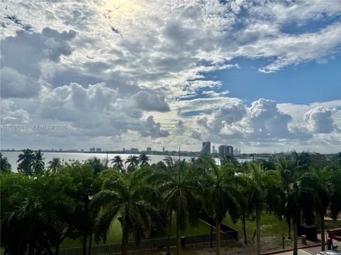 Tiny photo for 1800 N Bayshore Dr #303, Miami, FL 33132 (MLS # A12007083)