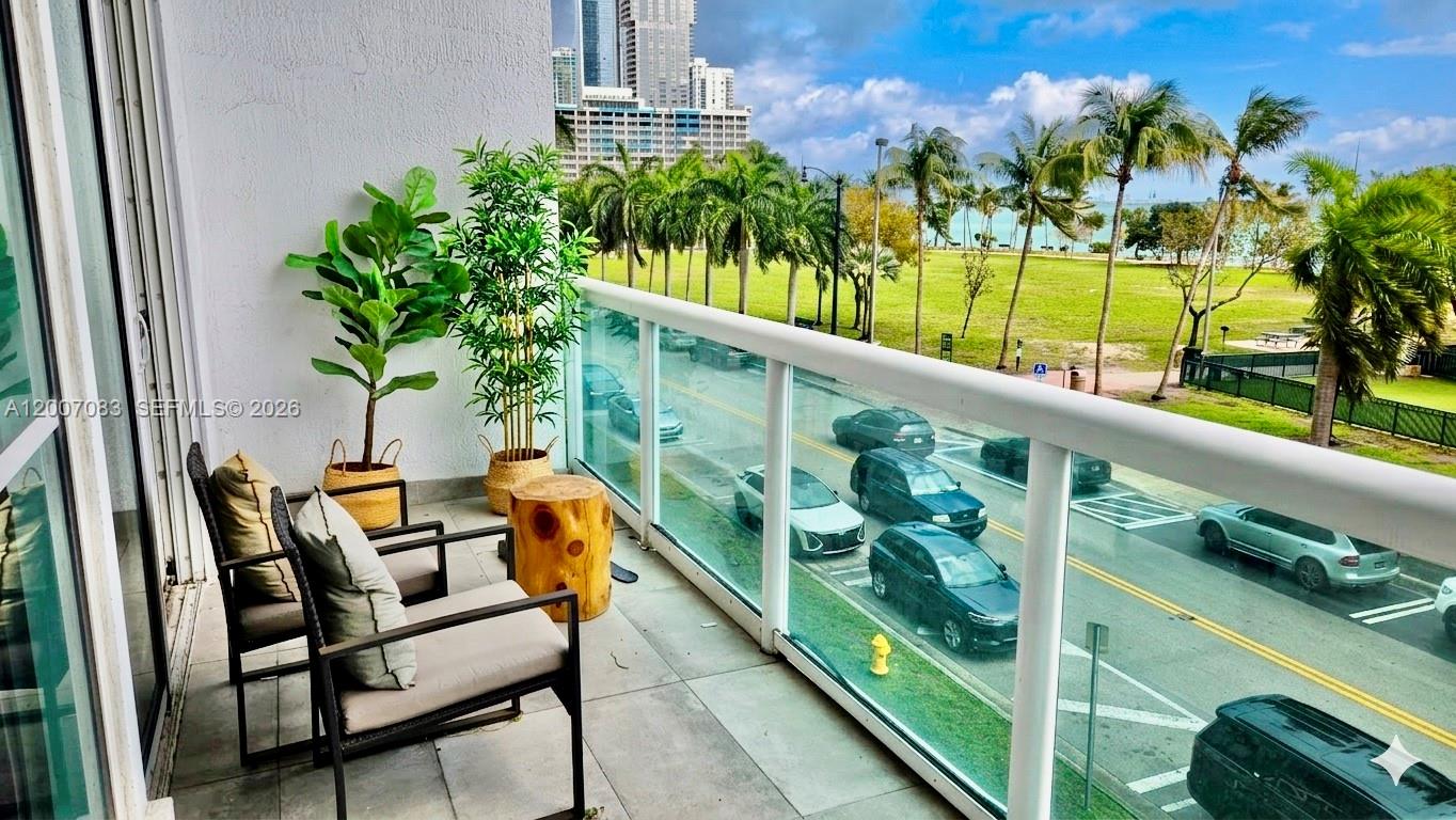 1800 CLUB CONDO - Residential