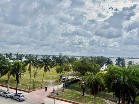 Tiny photo for 1800 N Bayshore Dr #303, Miami, FL 33132 (MLS # A12007083)