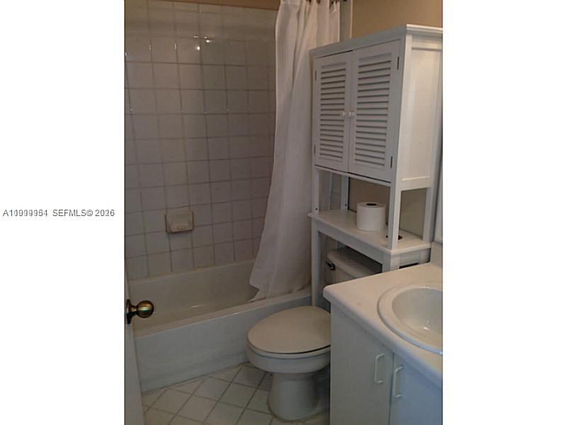 OLYMPIA & YORK RESIDENTIA - Residential Lease
