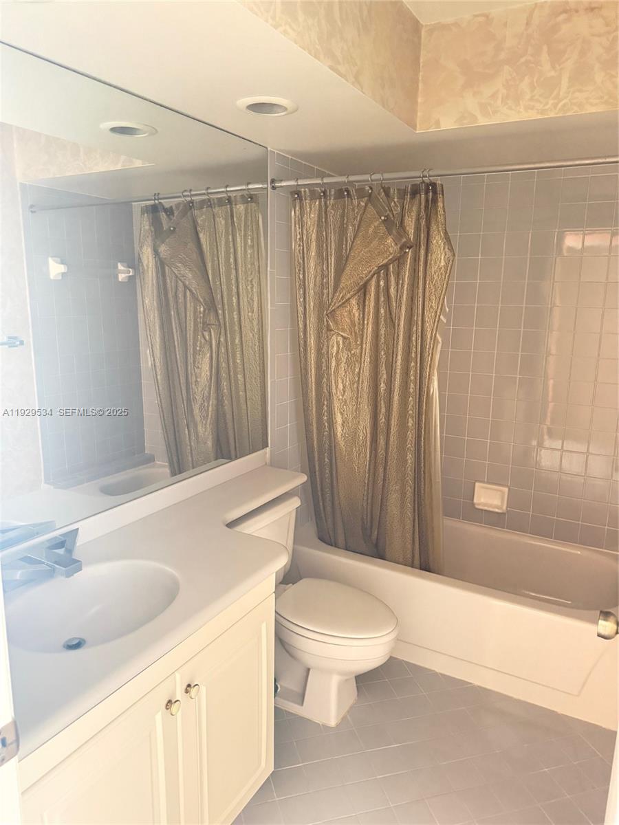 BOCA TRACE - Residential