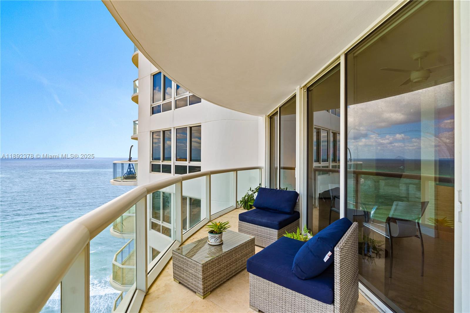 AKOYA CONDO - Residential Lease