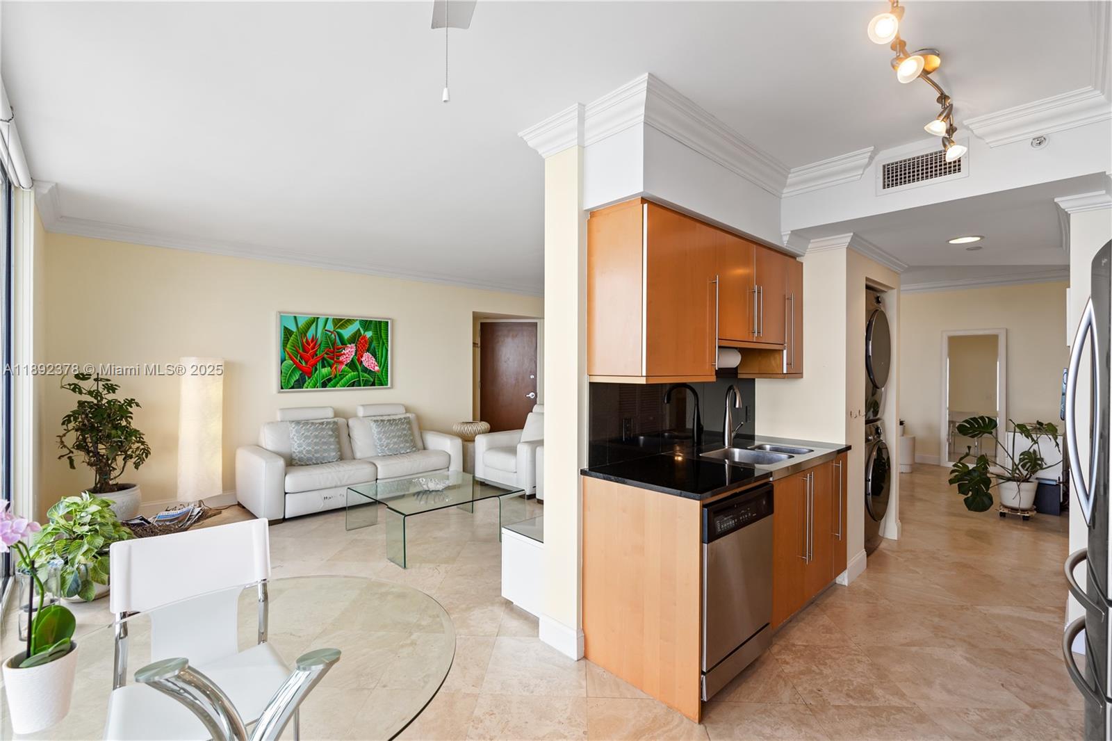 AKOYA CONDO - Residential Lease