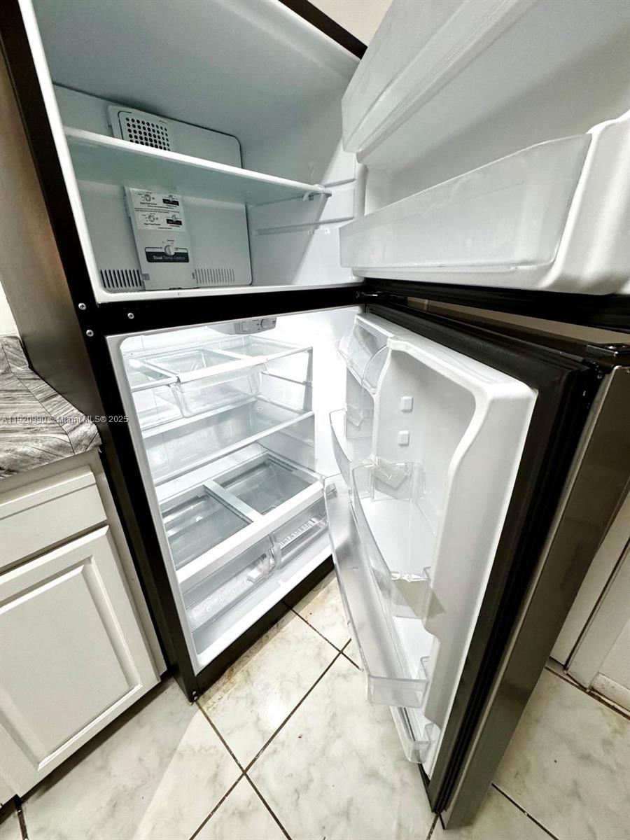 PALM AIRE GARDENS CONDO - Residential Lease