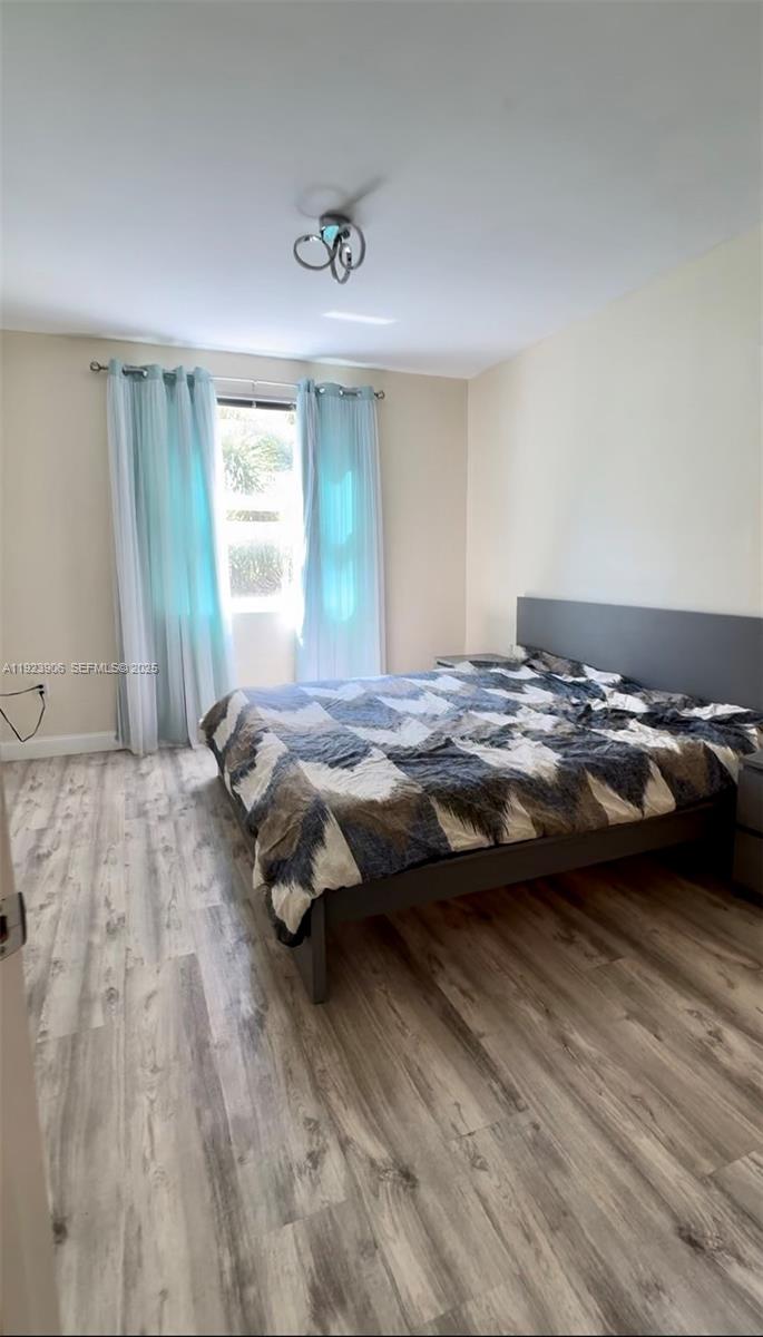 PORTO BELLAGIO CONDO - Residential