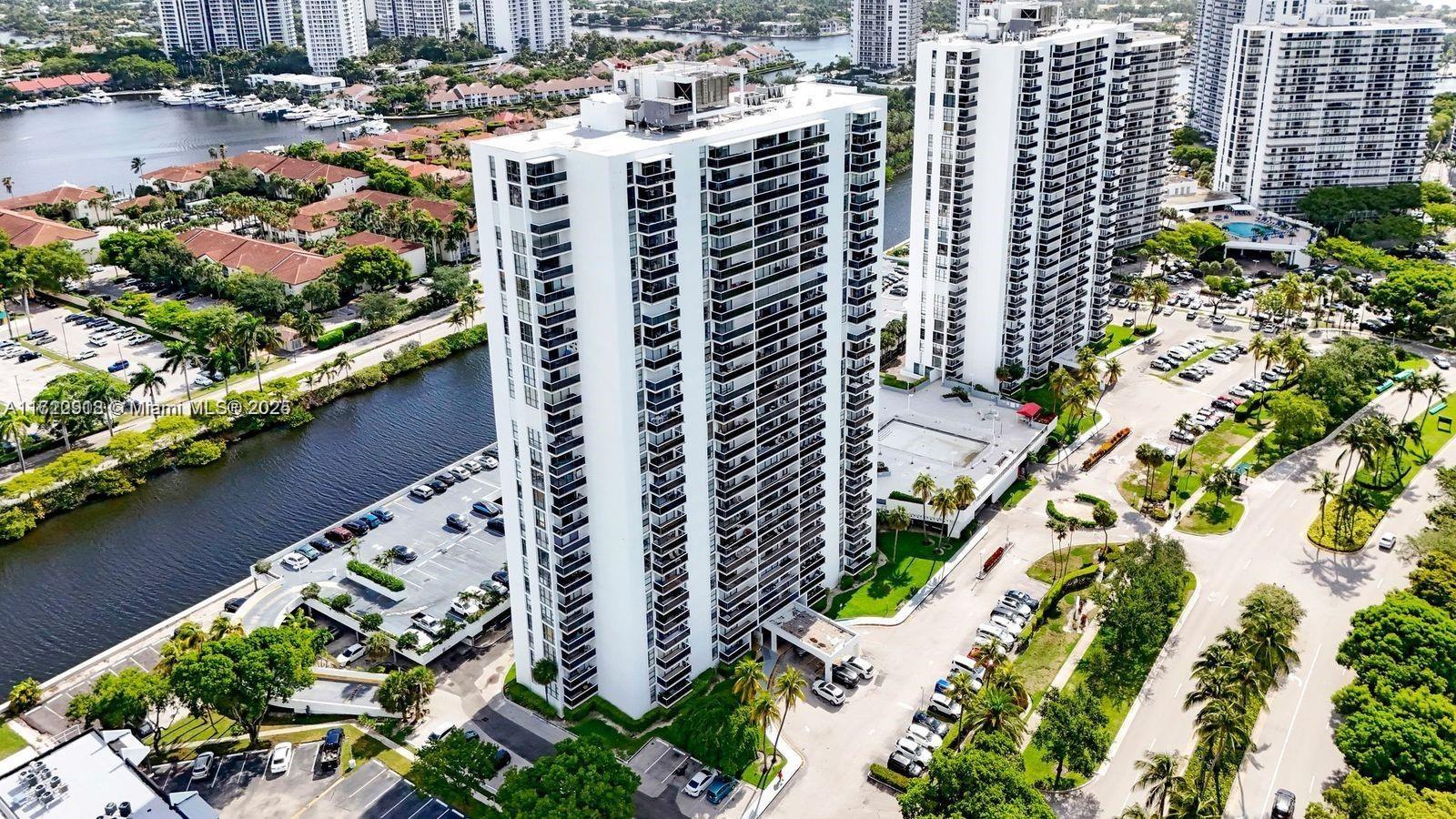AVENTURA ELDORADO CONDO - Residential