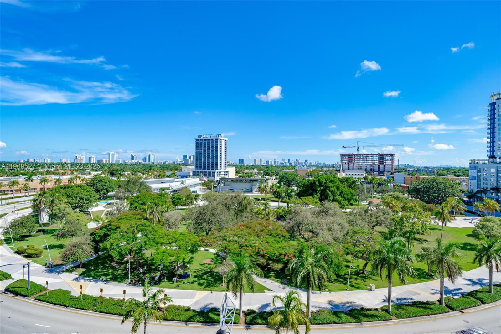 RADIUS CONDO - Residential Lease