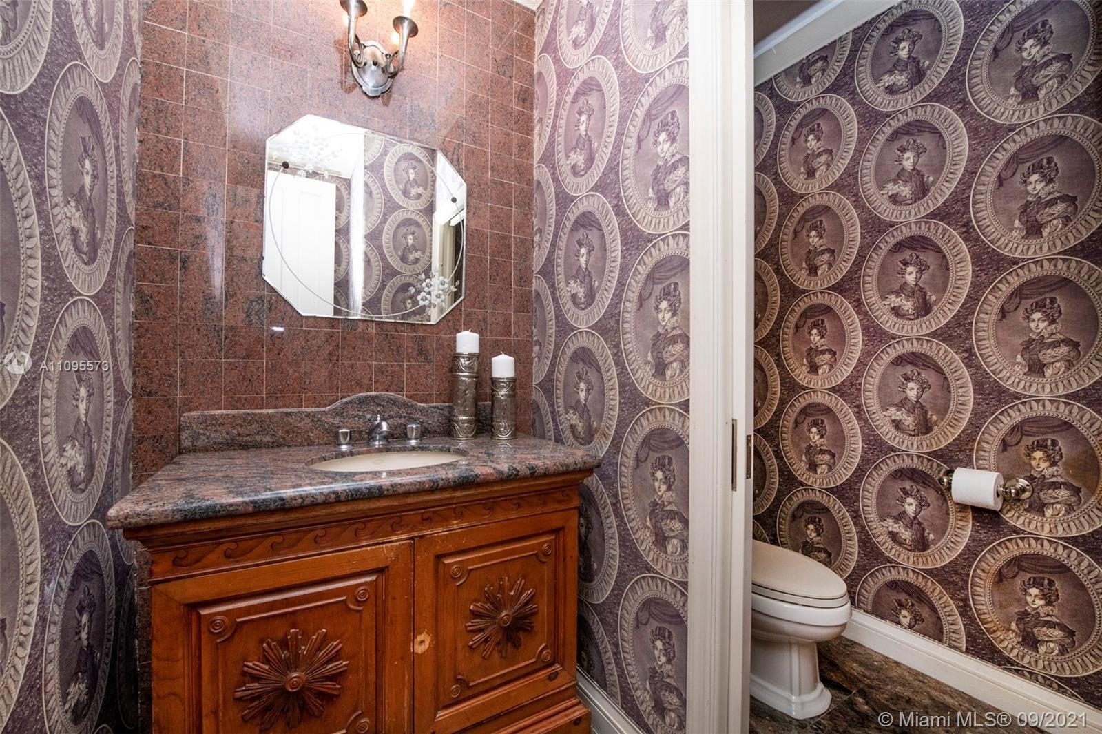 COCOA PLUM HEIGHTS SUB - Residential