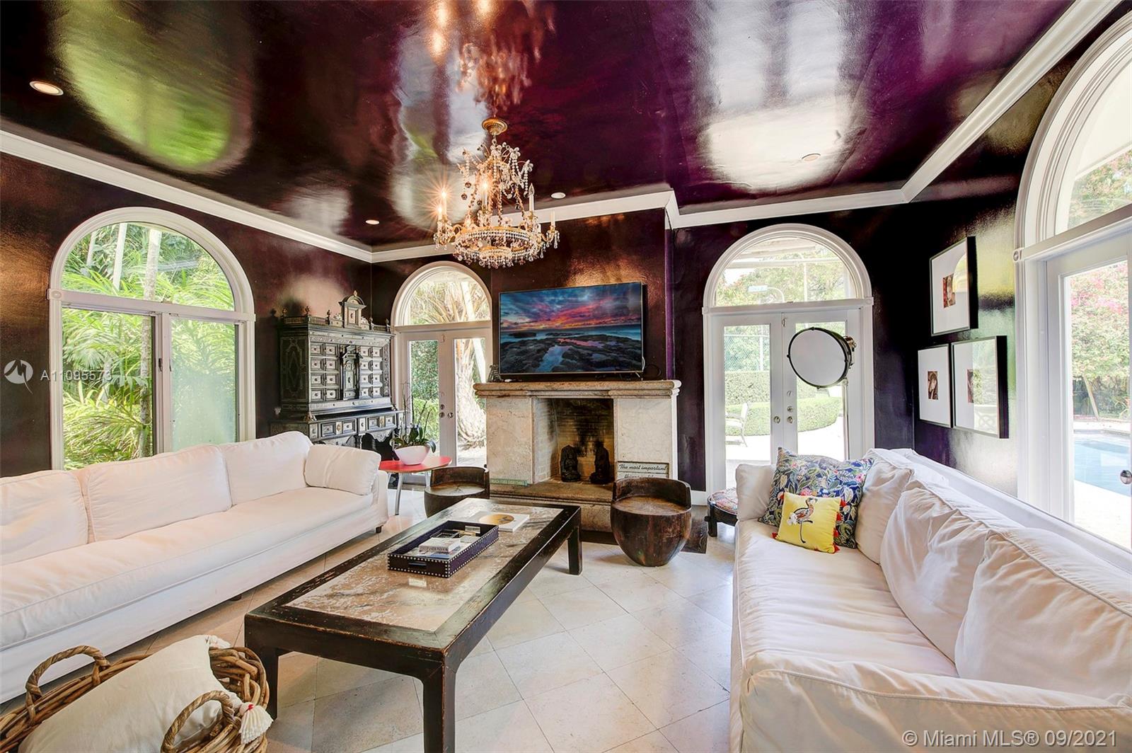 COCOA PLUM HEIGHTS SUB - Residential