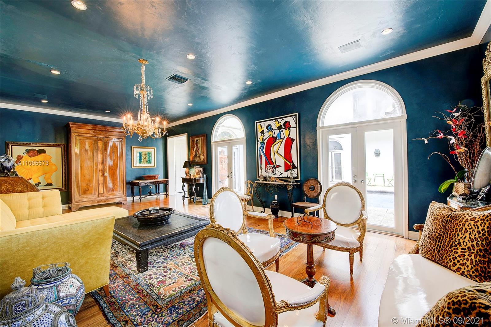 COCOA PLUM HEIGHTS SUB - Residential