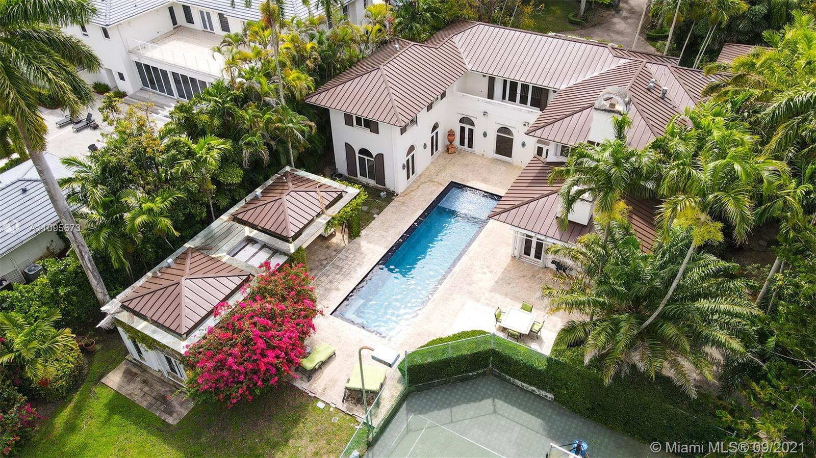 COCOA PLUM HEIGHTS SUB - Residential