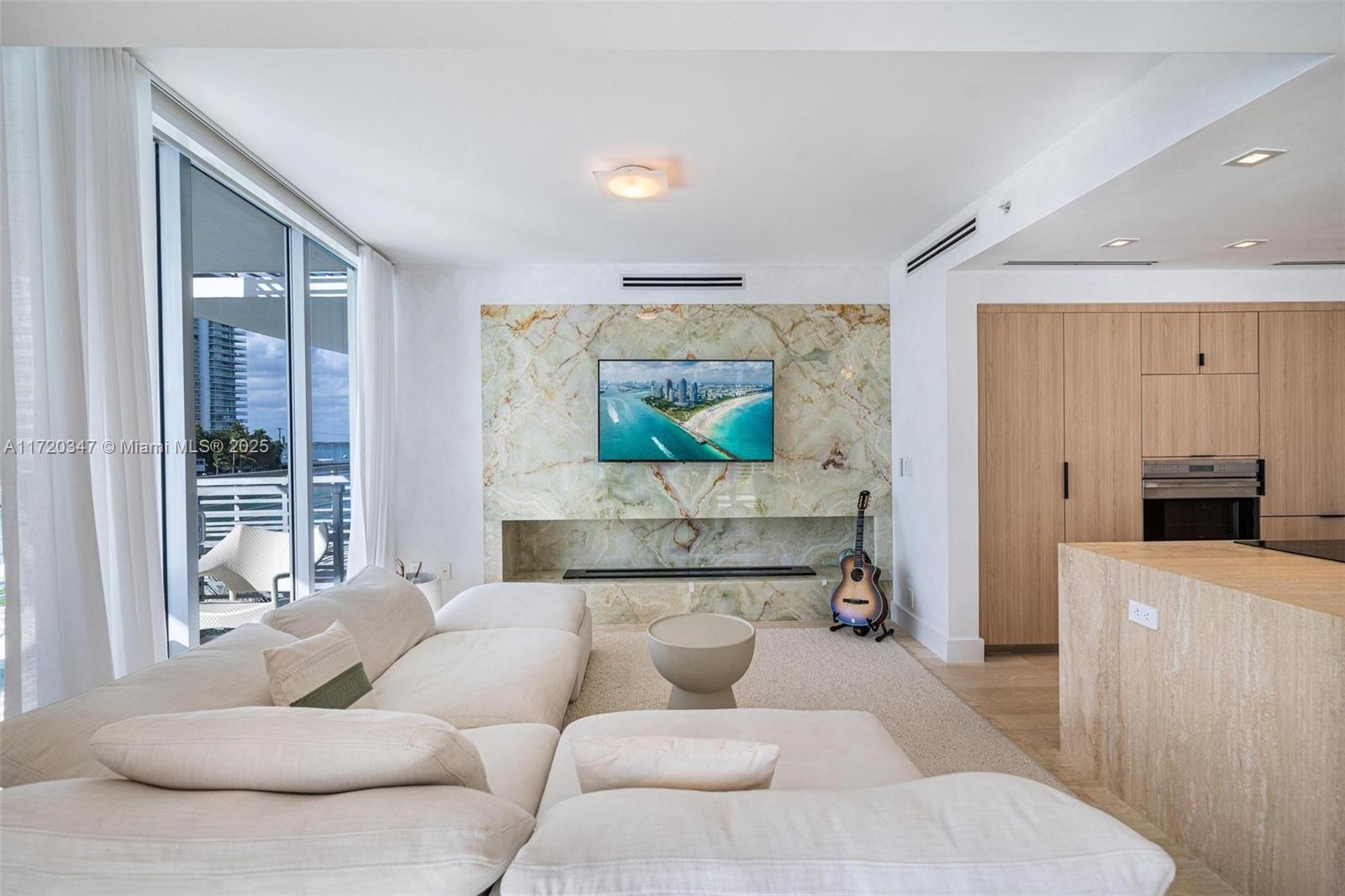 CAPRI SOUTH BEACH CONDO - Residential