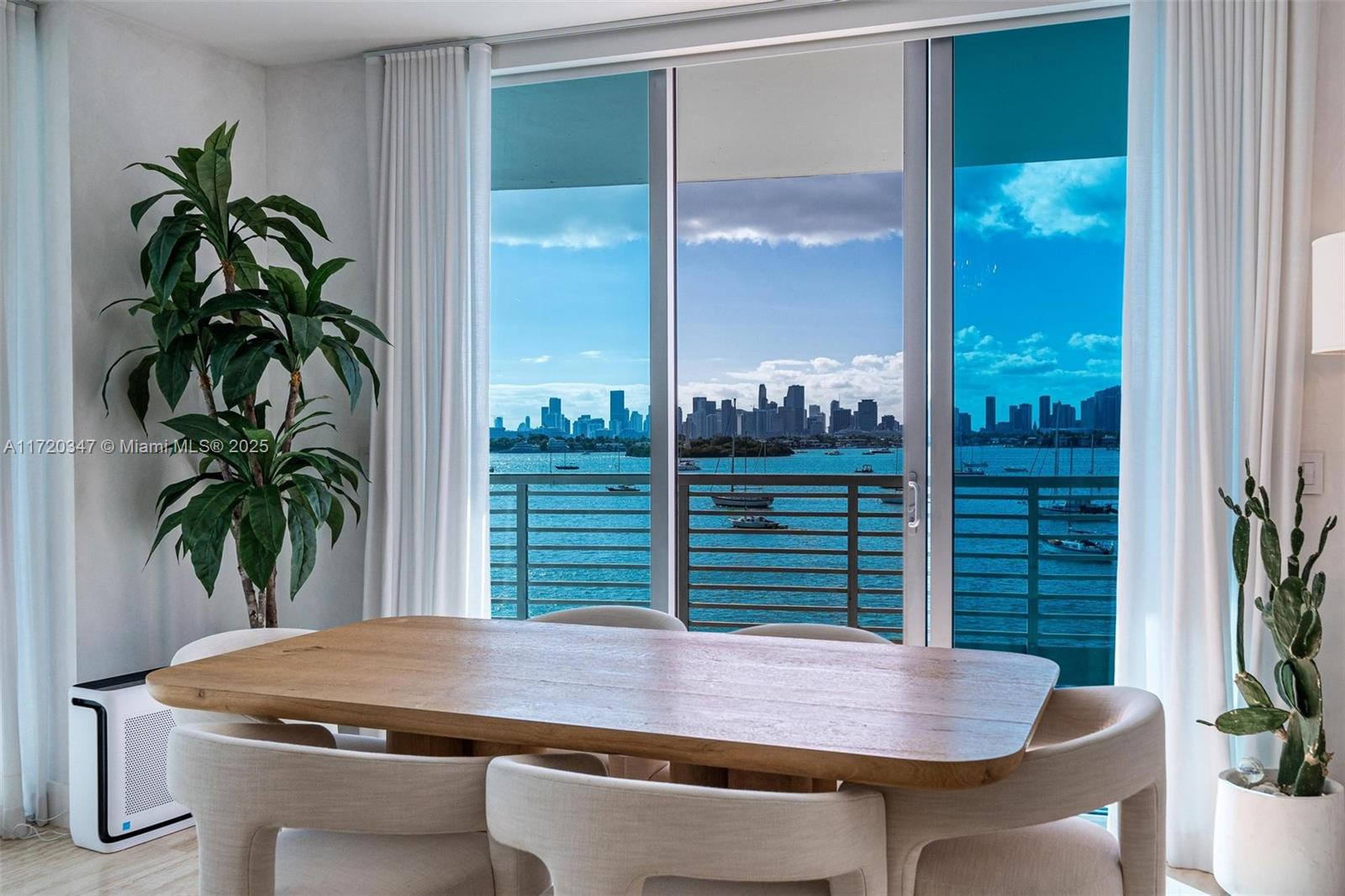 CAPRI SOUTH BEACH CONDO - Residential