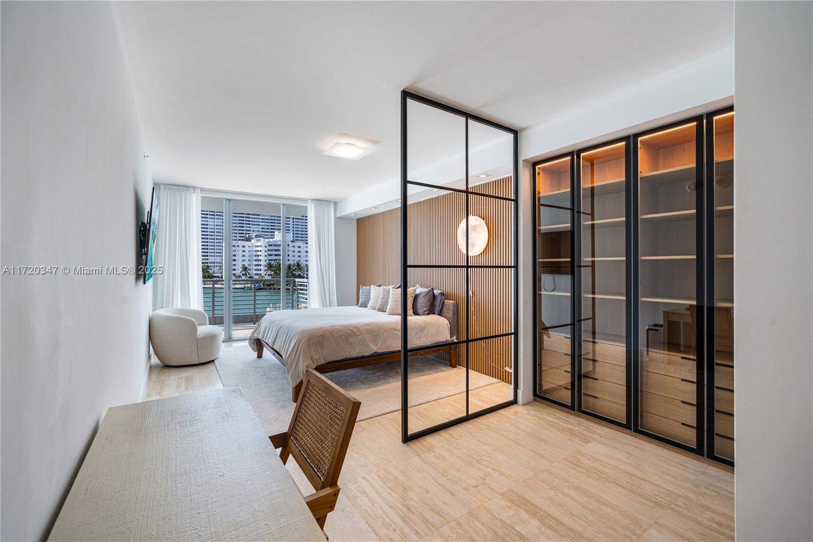 CAPRI SOUTH BEACH CONDO - Residential