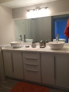 DELVISTA TOWERS CONDO - Residential