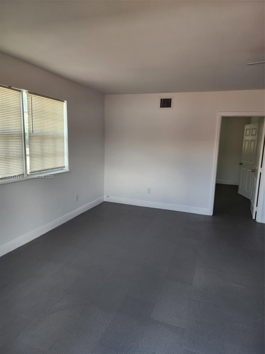 THE ARABIAN ARMS CONDO - Residential