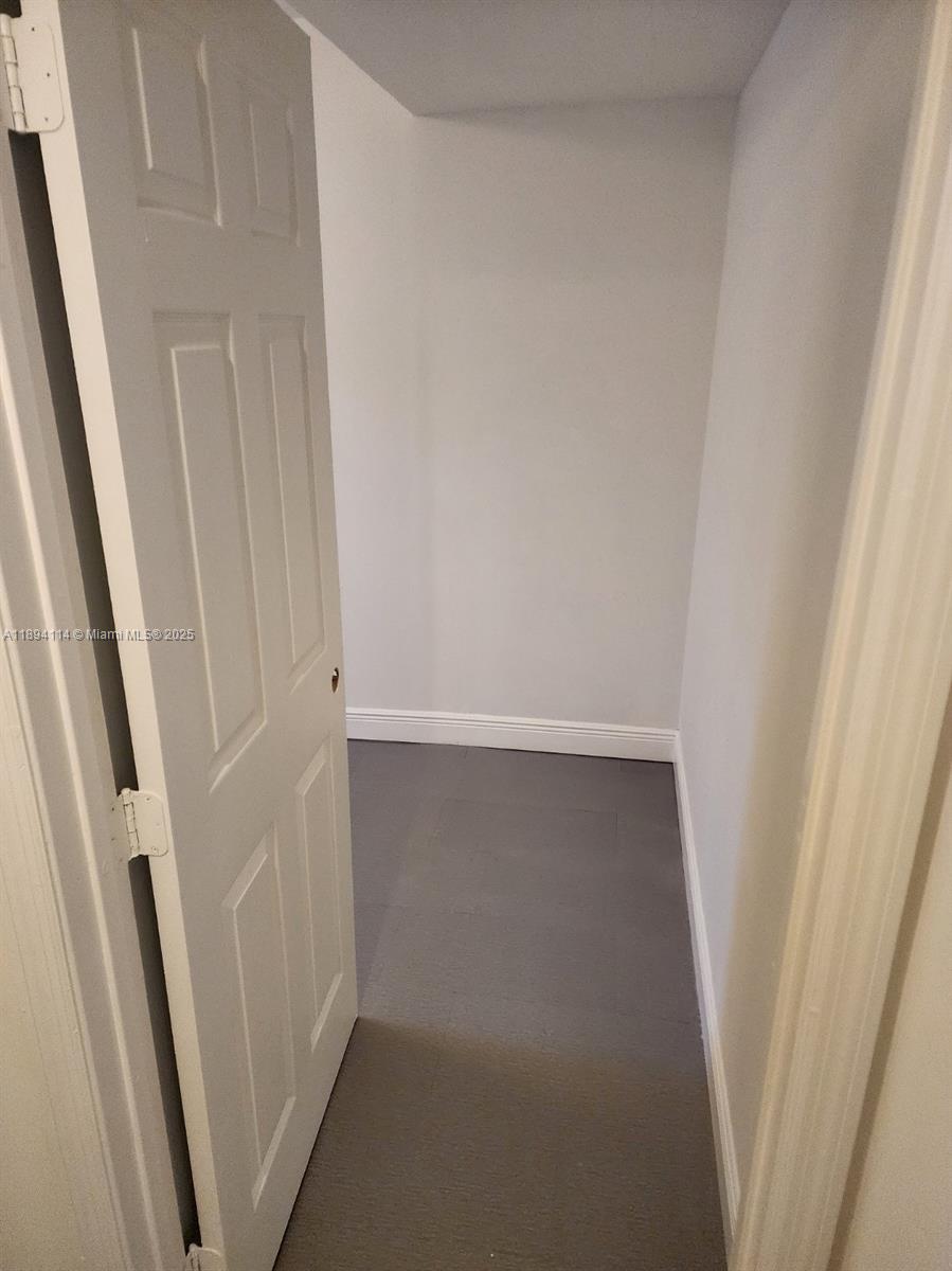 THE ARABIAN ARMS CONDO - Residential