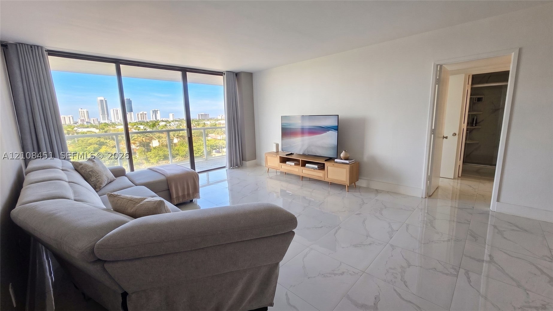 3701 N Country Club Dr 701