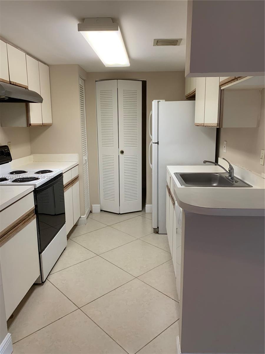 CITATION WAY CONDO - Residential