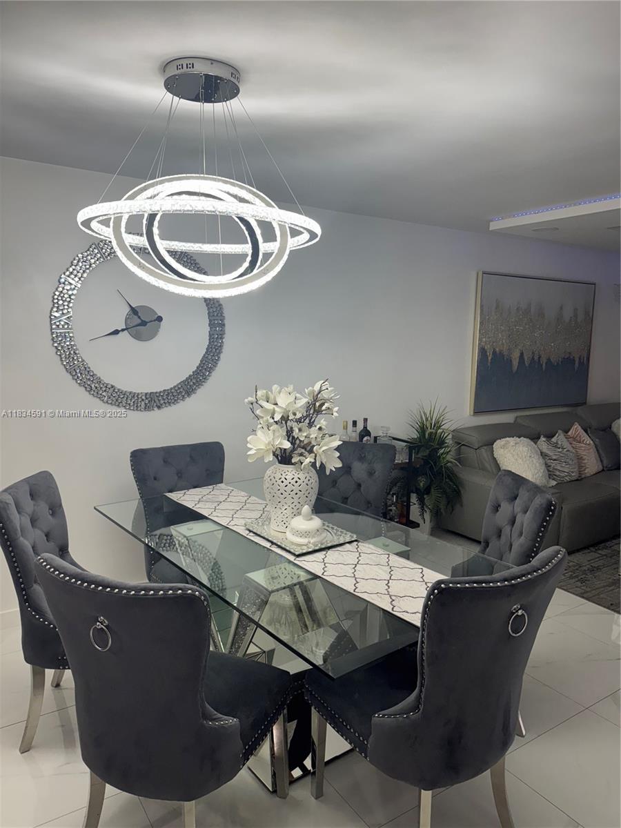 IVANHOE EAST AT CENTURY V - Residential