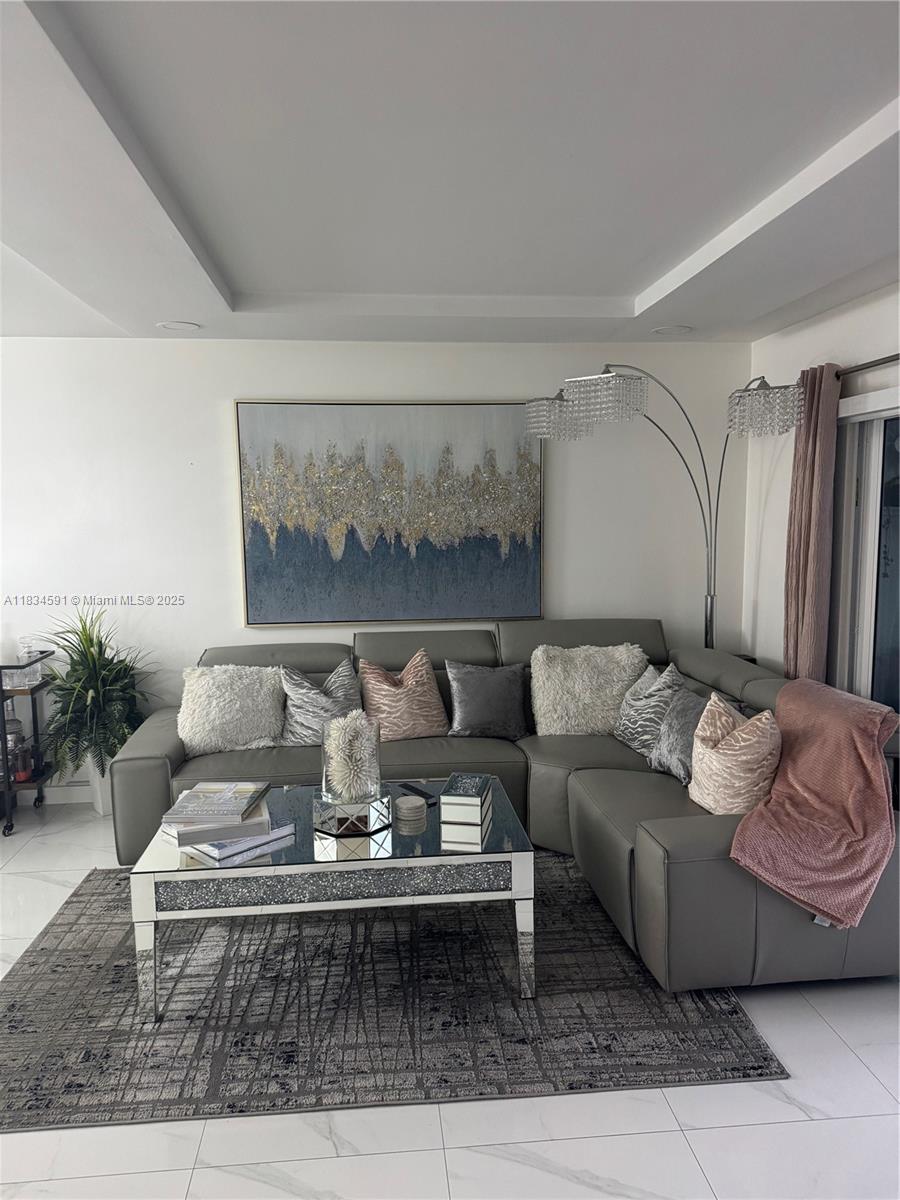 IVANHOE EAST AT CENTURY V - Residential