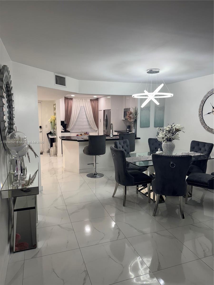 IVANHOE EAST AT CENTURY V - Residential