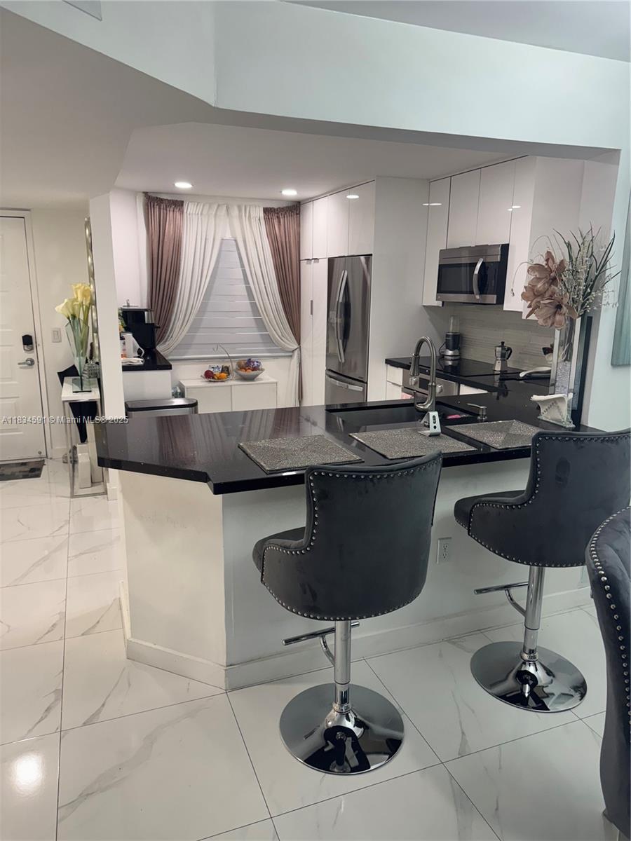 IVANHOE EAST AT CENTURY V - Residential