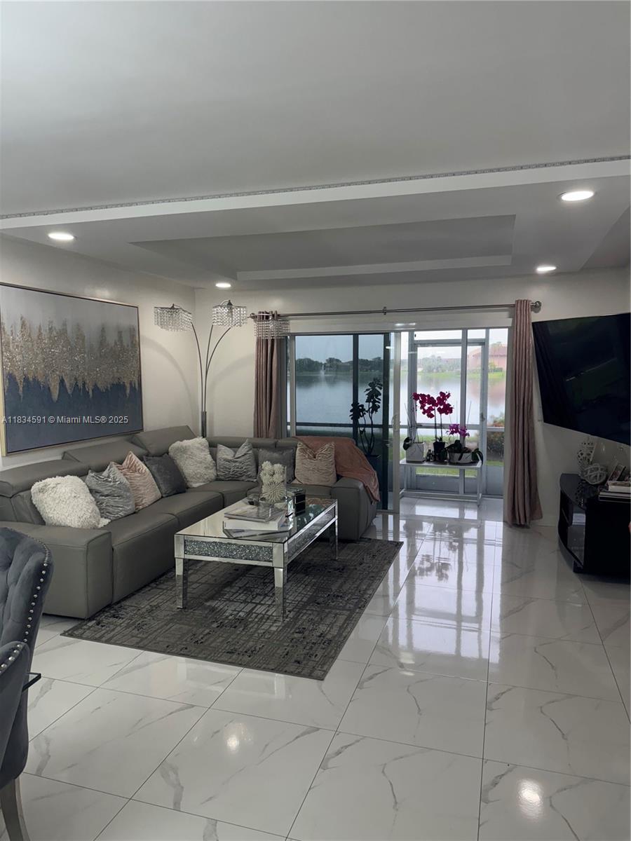 IVANHOE EAST AT CENTURY V - Residential