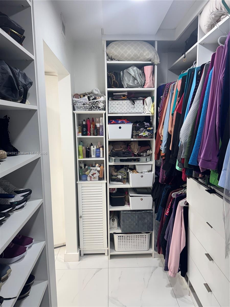 IVANHOE EAST AT CENTURY V - Residential