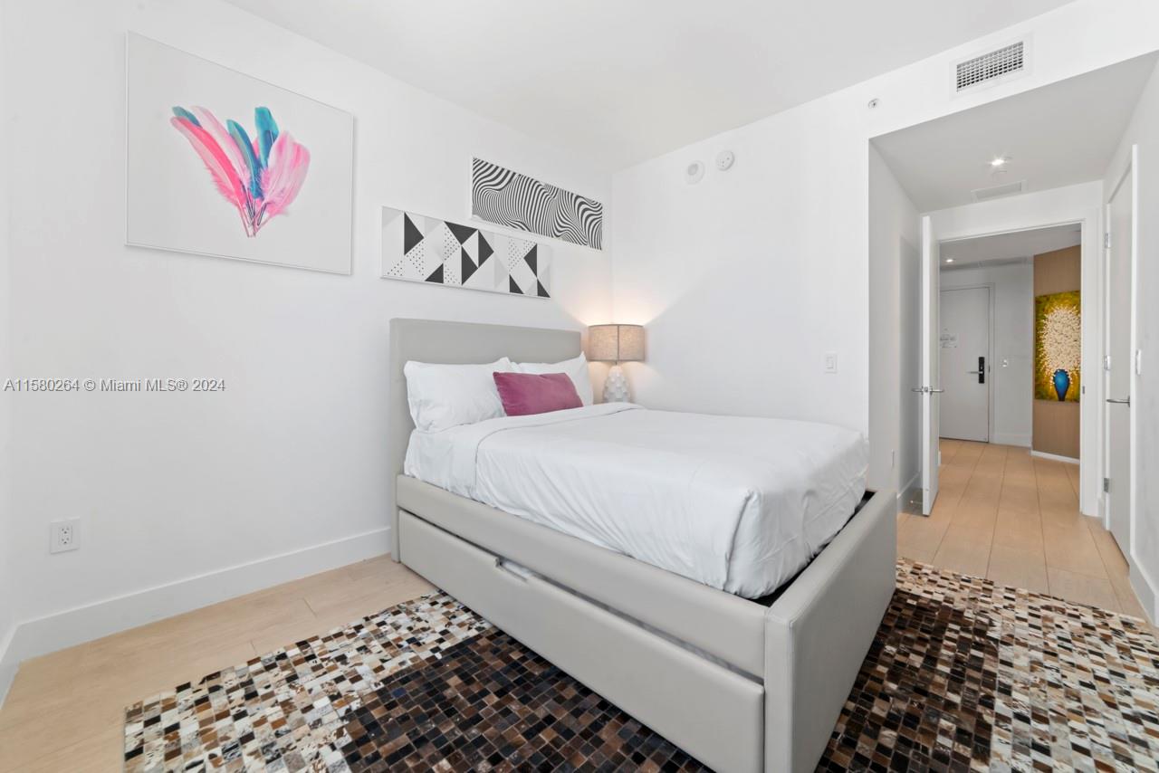 4010 SOUTH OCEAN CONDO - Residential Lease