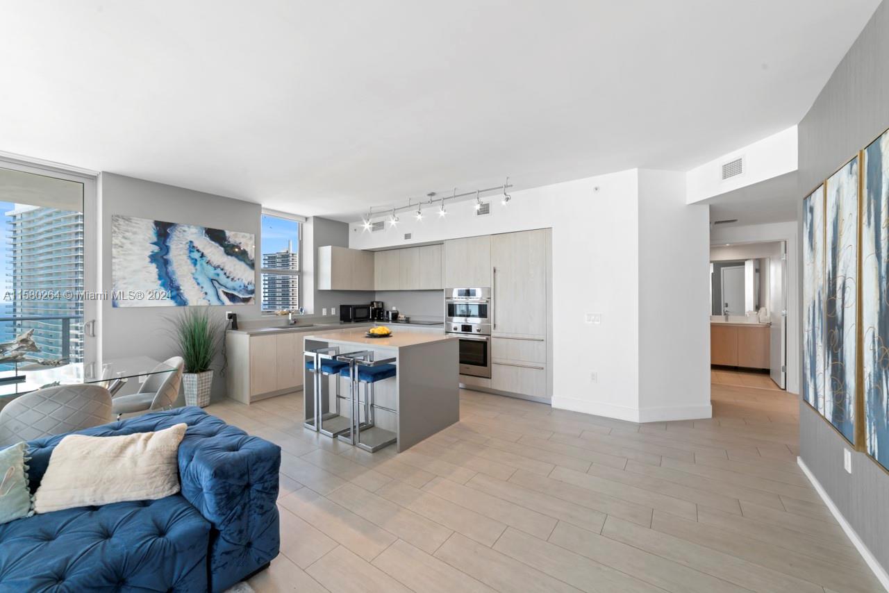 4010 SOUTH OCEAN CONDO - Residential Lease