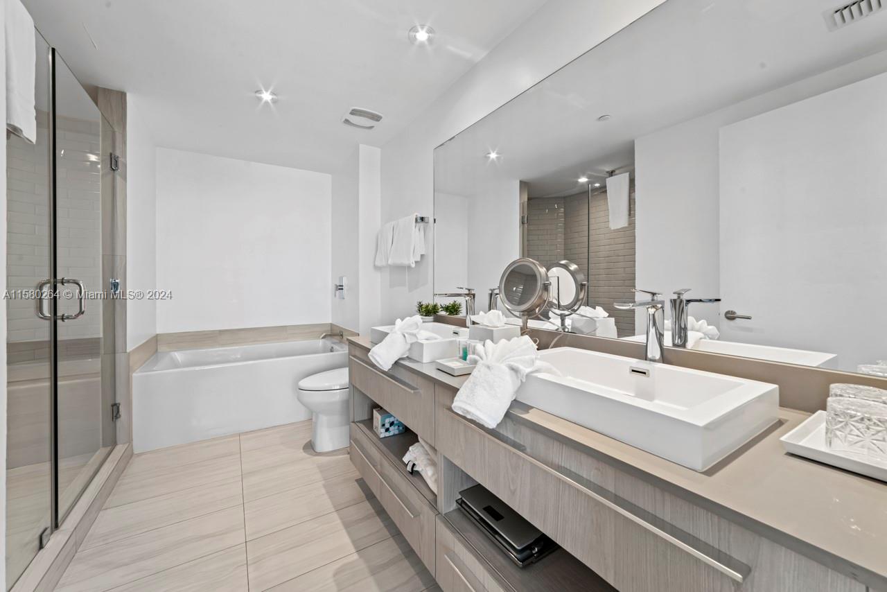 4010 SOUTH OCEAN CONDO - Residential Lease