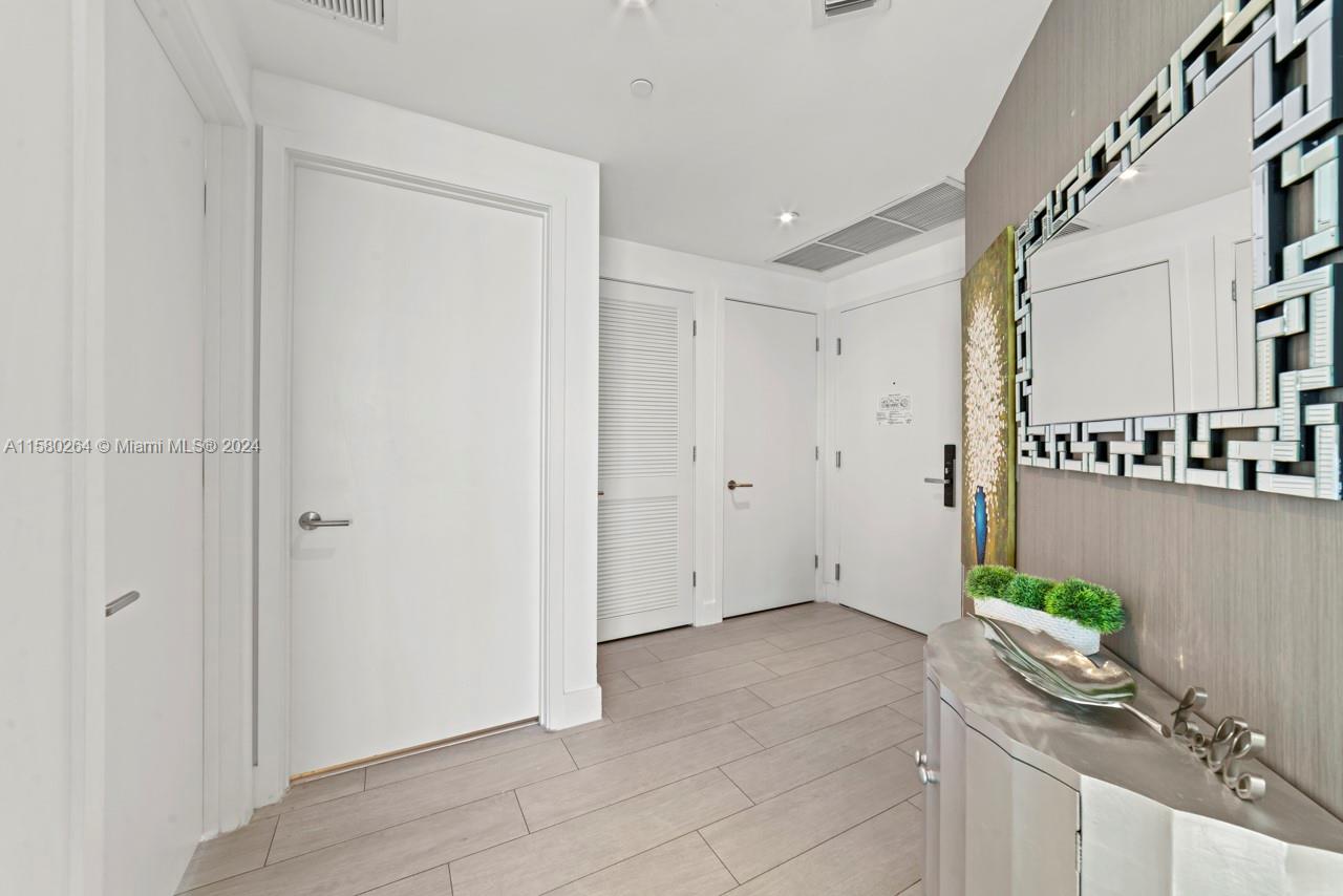 4010 SOUTH OCEAN CONDO - Residential Lease