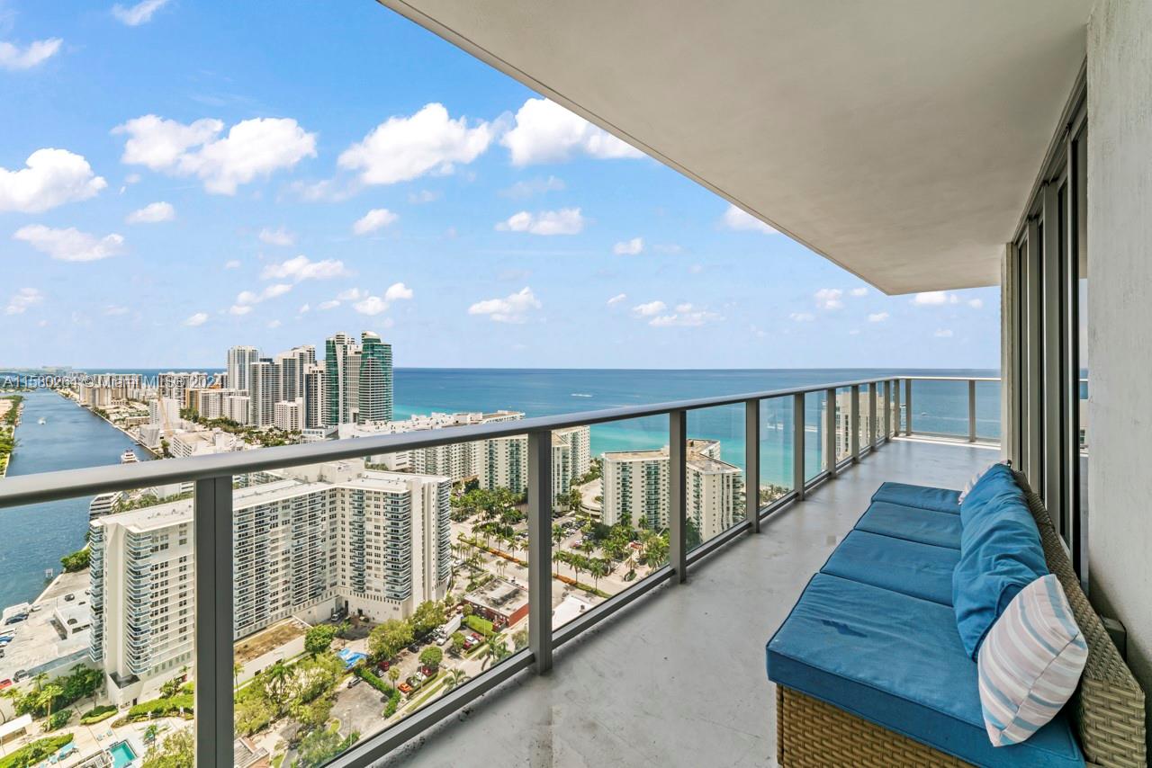 4010 SOUTH OCEAN CONDO - Residential Lease