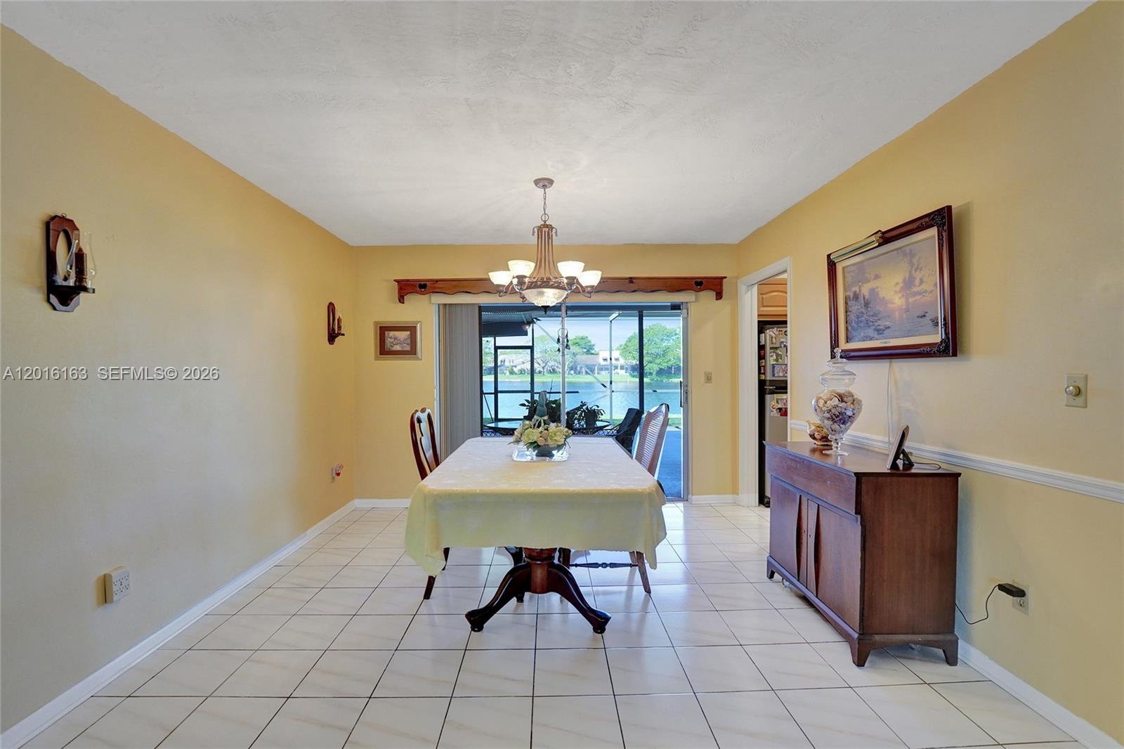 PEMBROKE LAKES SEC 6 - Residential