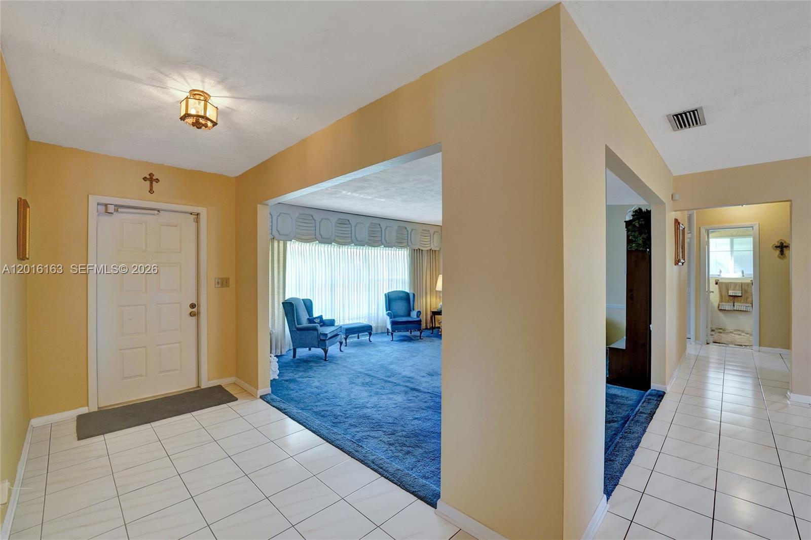 PEMBROKE LAKES SEC 6 - Residential