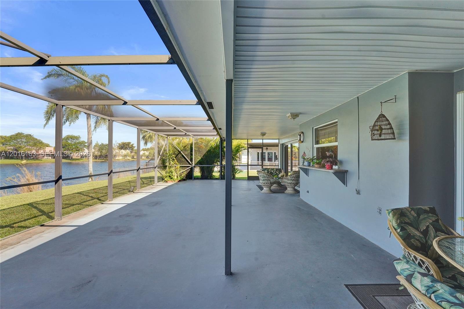 PEMBROKE LAKES SEC 6 - Residential