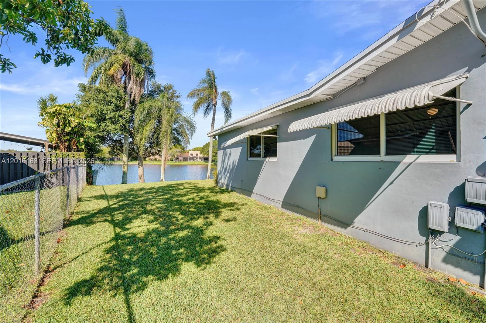 PEMBROKE LAKES SEC 6 - Residential