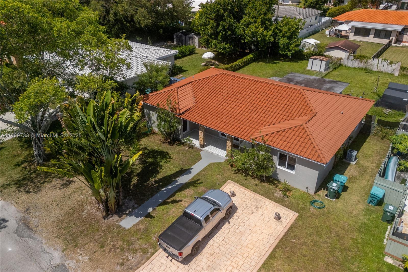 RICHARDS MIAMI SHORES - Residential Lease