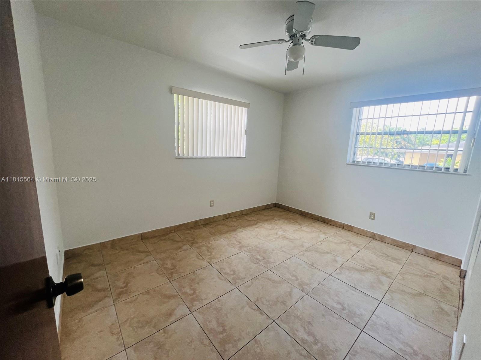 HOLLYWOOD BEACH HEIGHTS S - Residential Lease