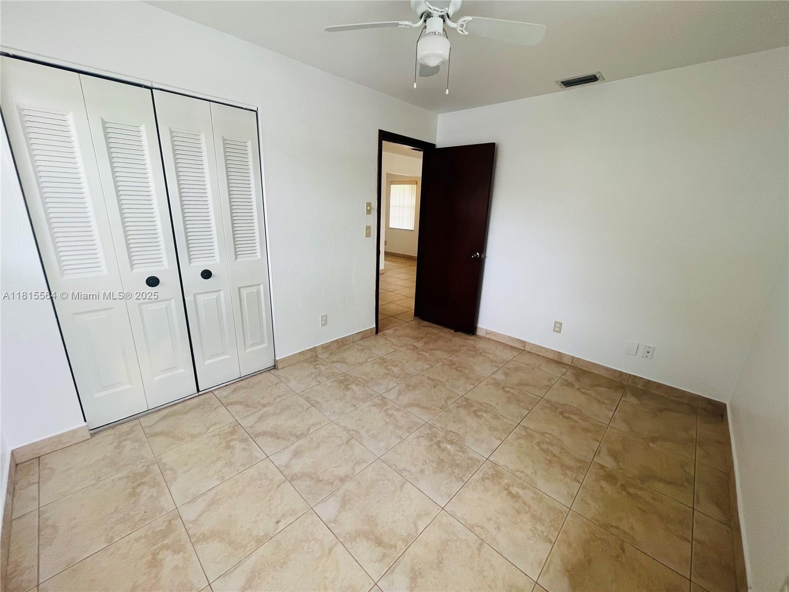 HOLLYWOOD BEACH HEIGHTS S - Residential Lease